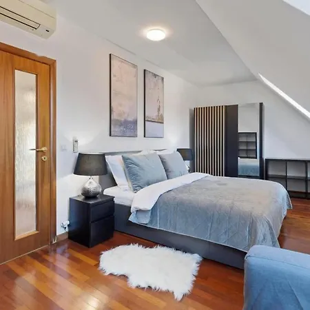 Apartament Urban Elegance Retreat